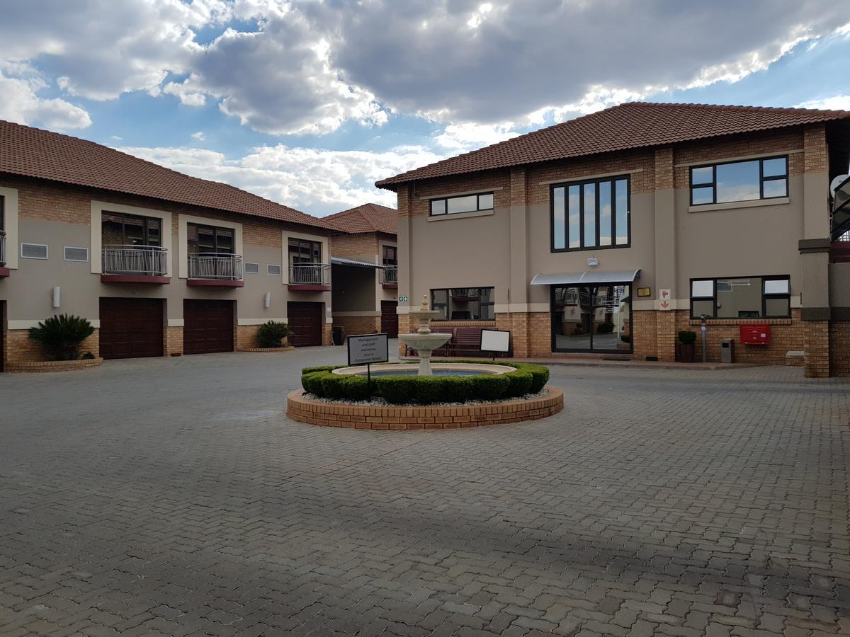 Europrime Hotel Boksburg Dış mekan fotoğraf