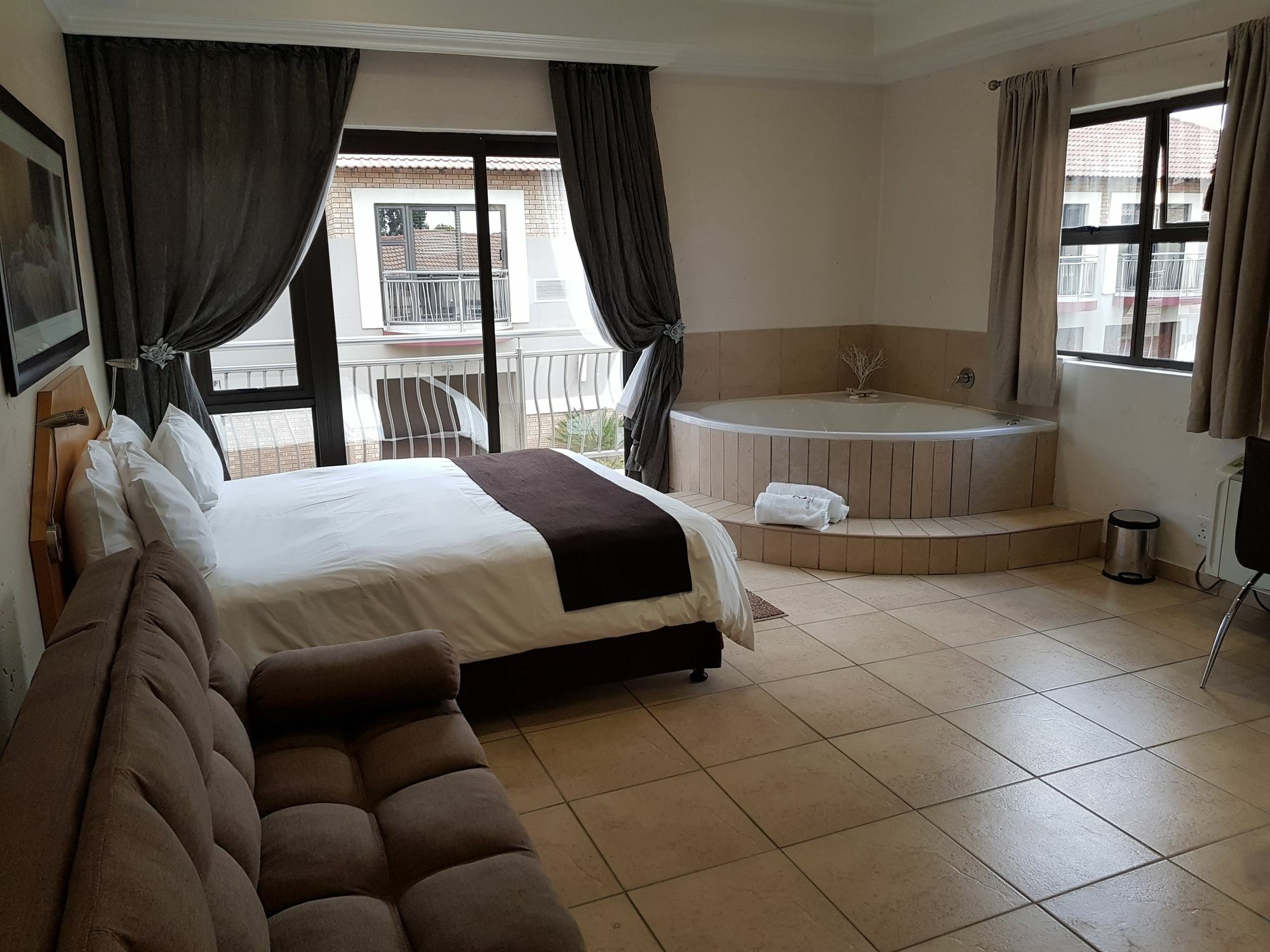 Europrime Hotel Boksburg Dış mekan fotoğraf